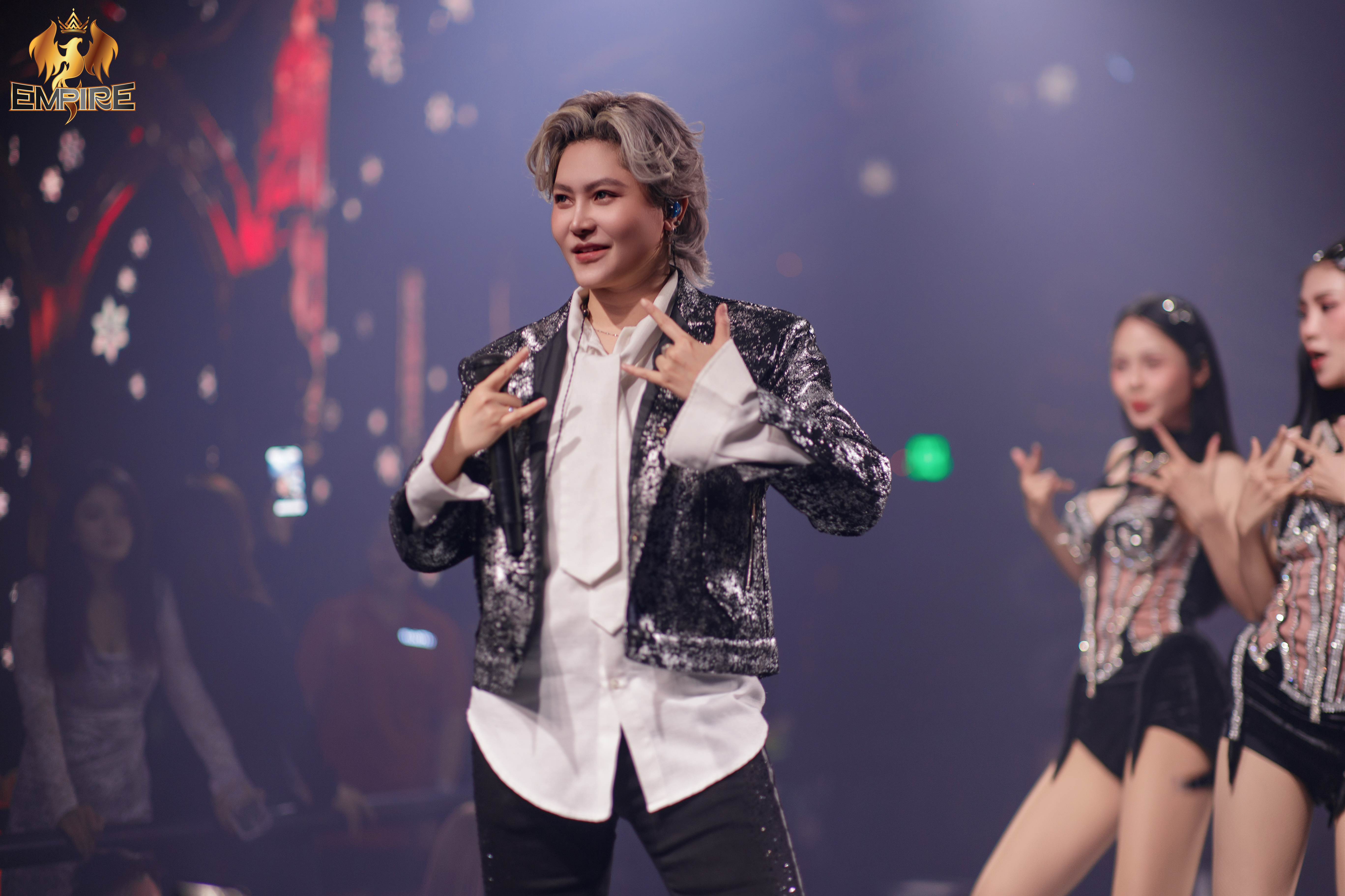 Vicky Nhung khuấy động Empire Club Quận 1 trong sự kiện 𝐒𝐏𝐄𝐂𝐈𝐀𝐋 𝐆𝐔𝐄𝐒𝐓 𝐒𝐈𝐍𝐆𝐄𝐑 ngày 28/02 vừa qua