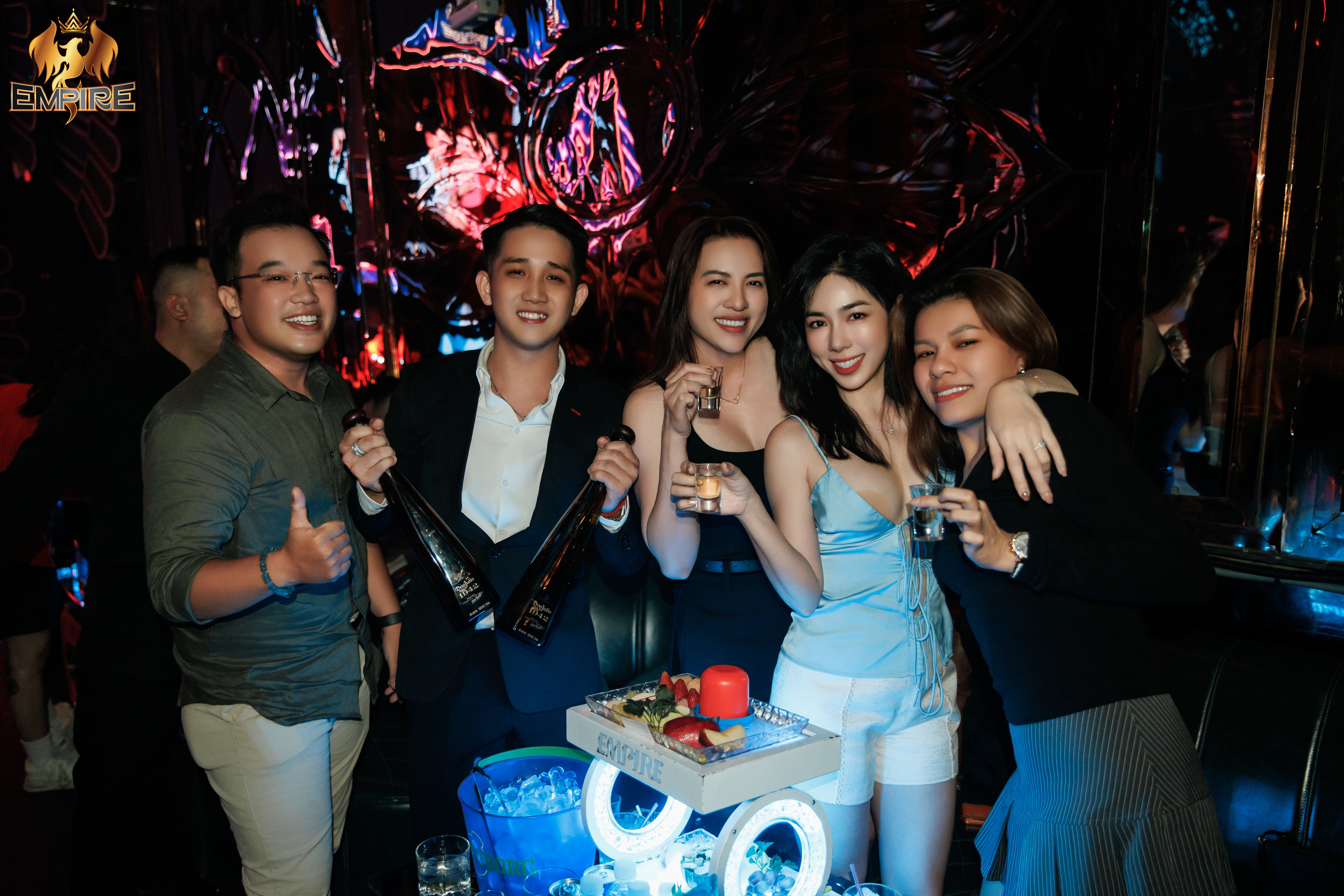 EMPIRE CLUB – NƠI ĐÊM SÀI GÒN TRỞ THÀNH SỐNG HƠN BAO GIỜ