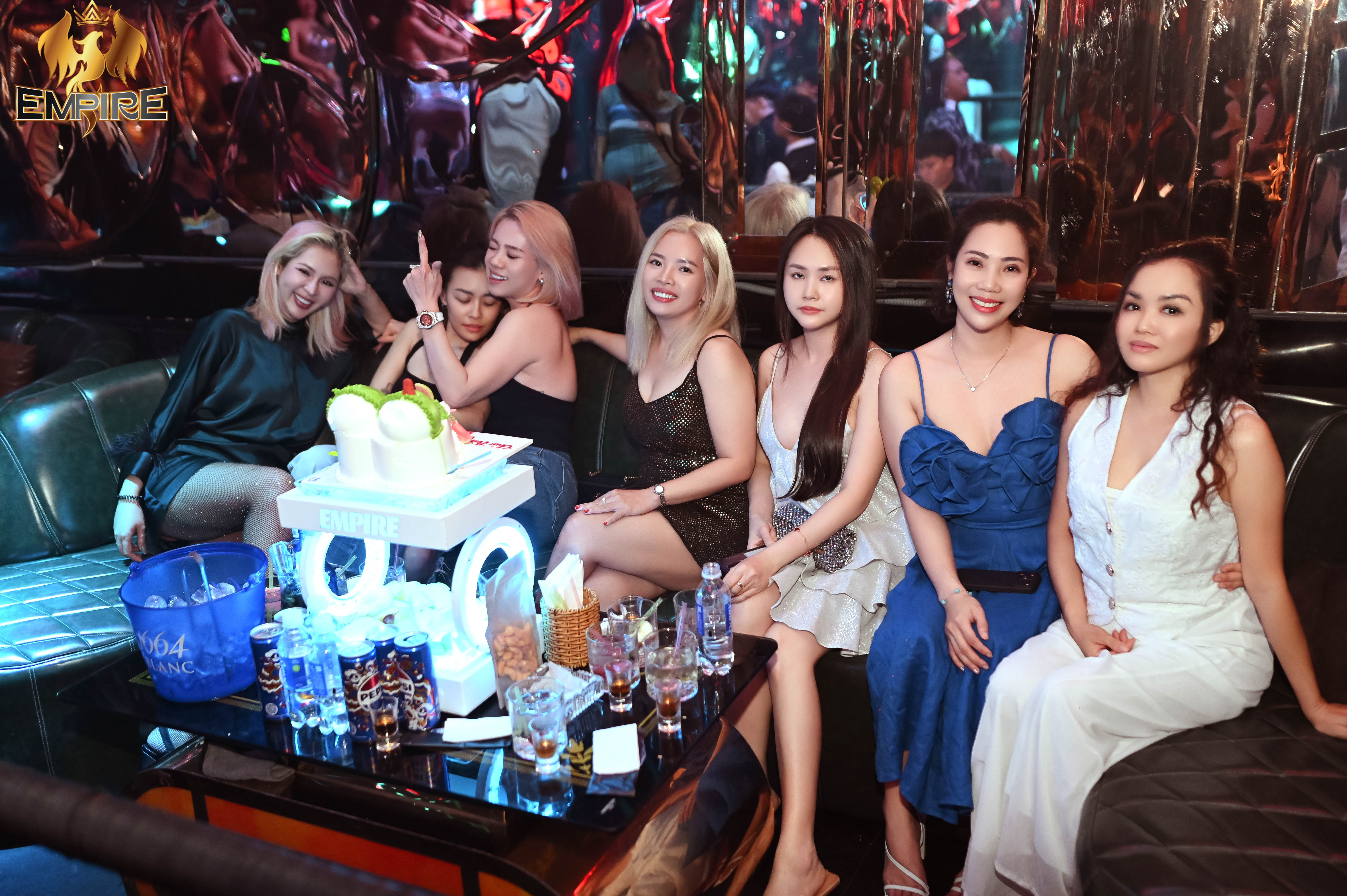 EMPIRE CLUB CÓ PHẢI CLUB “SANG XỊN” HÀNG ĐẦU QUẬN 1?